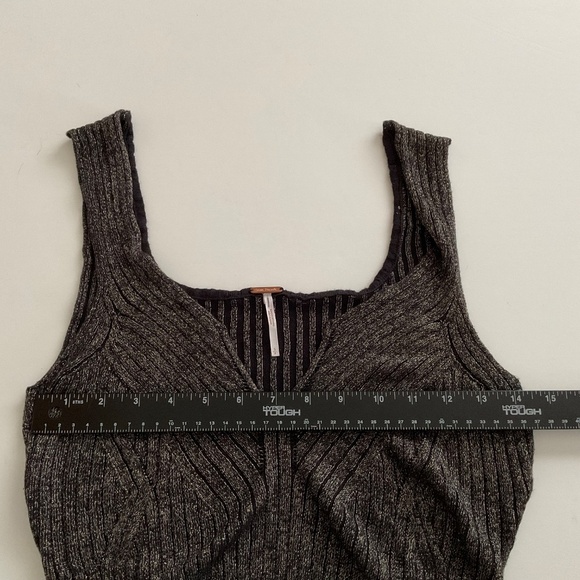 Free People Brami Tank Top Sz S Gold Metallic Ribbed Cropped Cami Relaxed Chic - Picture 5 of 7